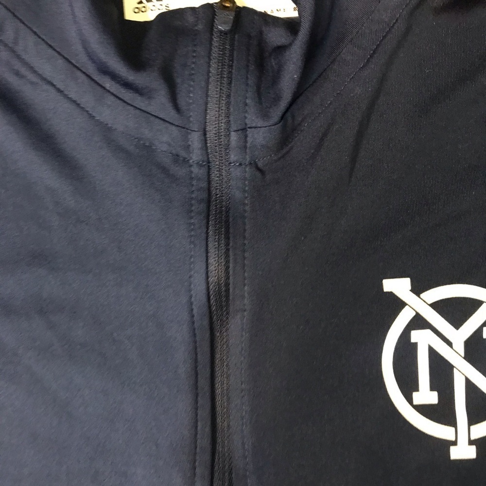 🌇adidas NYC Quarter Zip Pullover - Picture 5 of 9